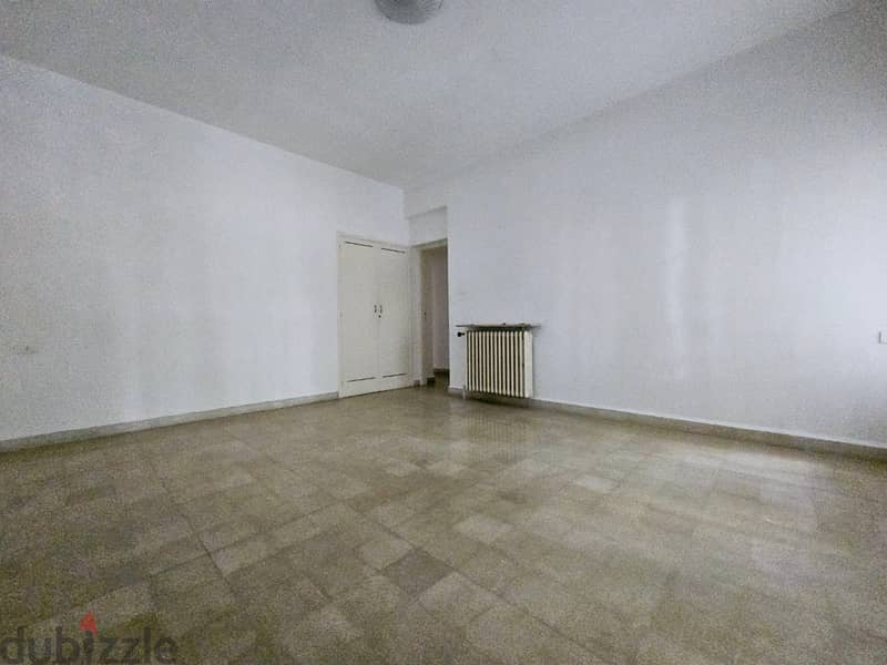 RA24-3554 Spacious Apartment in Hamra, 250m² is now for rent 5