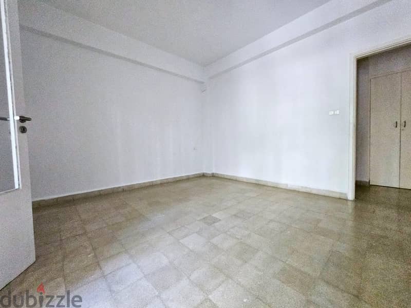 RA24-3554 Spacious Apartment in Hamra, 250m² is now for rent 6