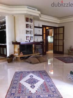 SPACIOUS APARTMENT IN AIN EL TINEH PRIME (300SQ) 3 BEDROOMS , (JNR-314