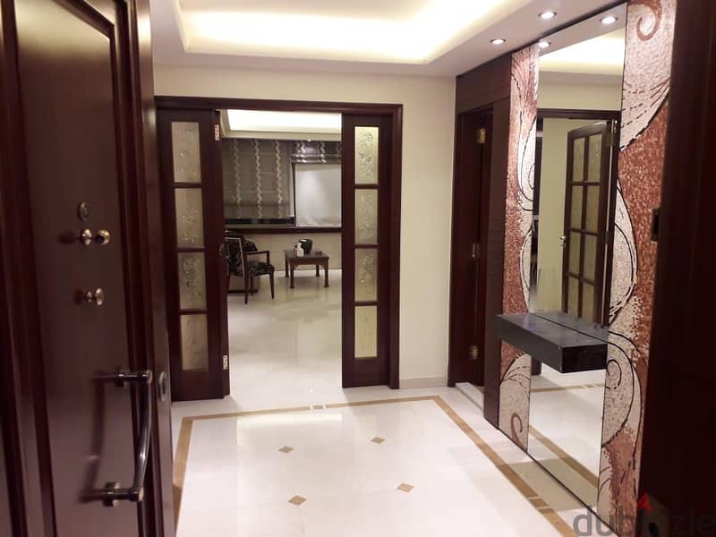 SPACIOUS APARTMENT IN AIN EL TINEH PRIME (300SQ) 3 BEDROOMS , (JNR-314 12