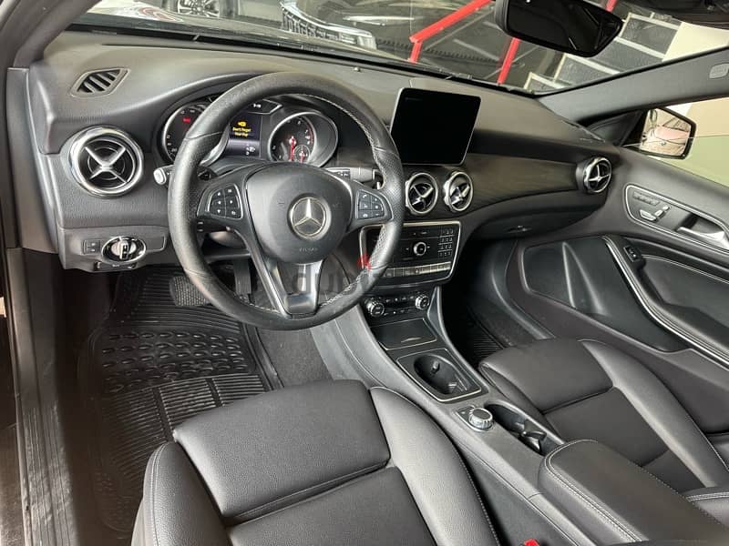 Mercedes-Benz GLA-Class 2018 1