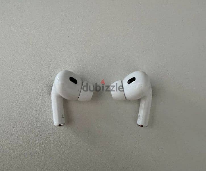 Airpods pro 2 like new 4