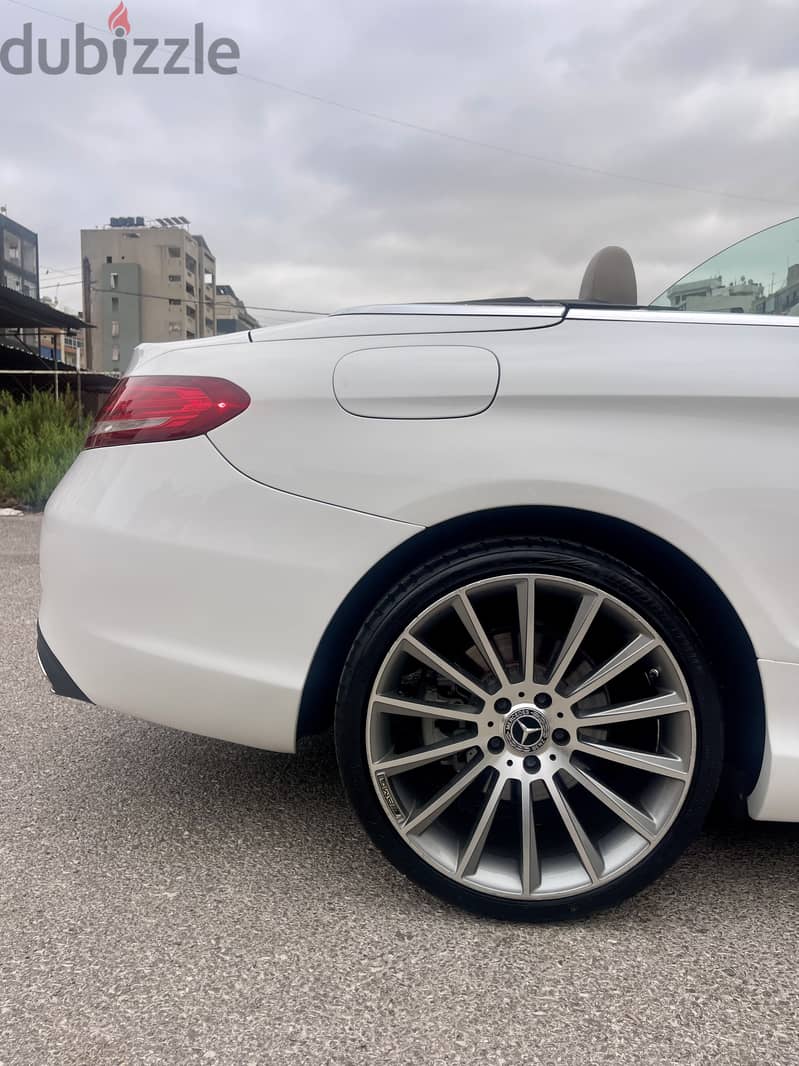 Mercedes C300 Coupe Cabriolet 2018 مكفولة 10