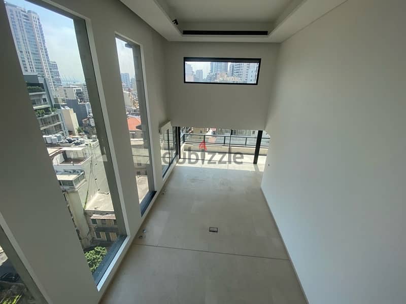 Amazing double level loft with Terrace 10