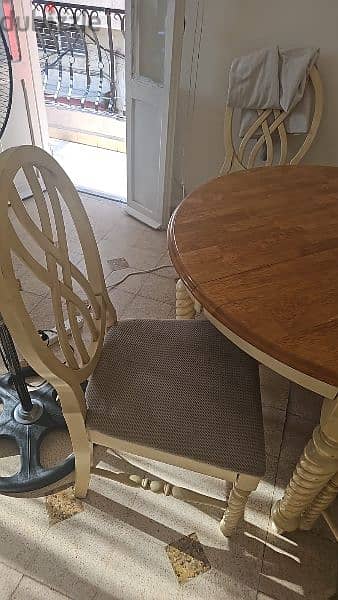 Dining table for Sale 1