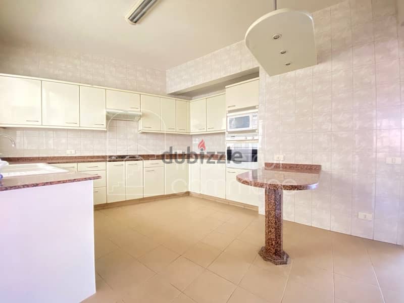 Spacious charming apartment for rent in a prime location in Achrafieh. 6