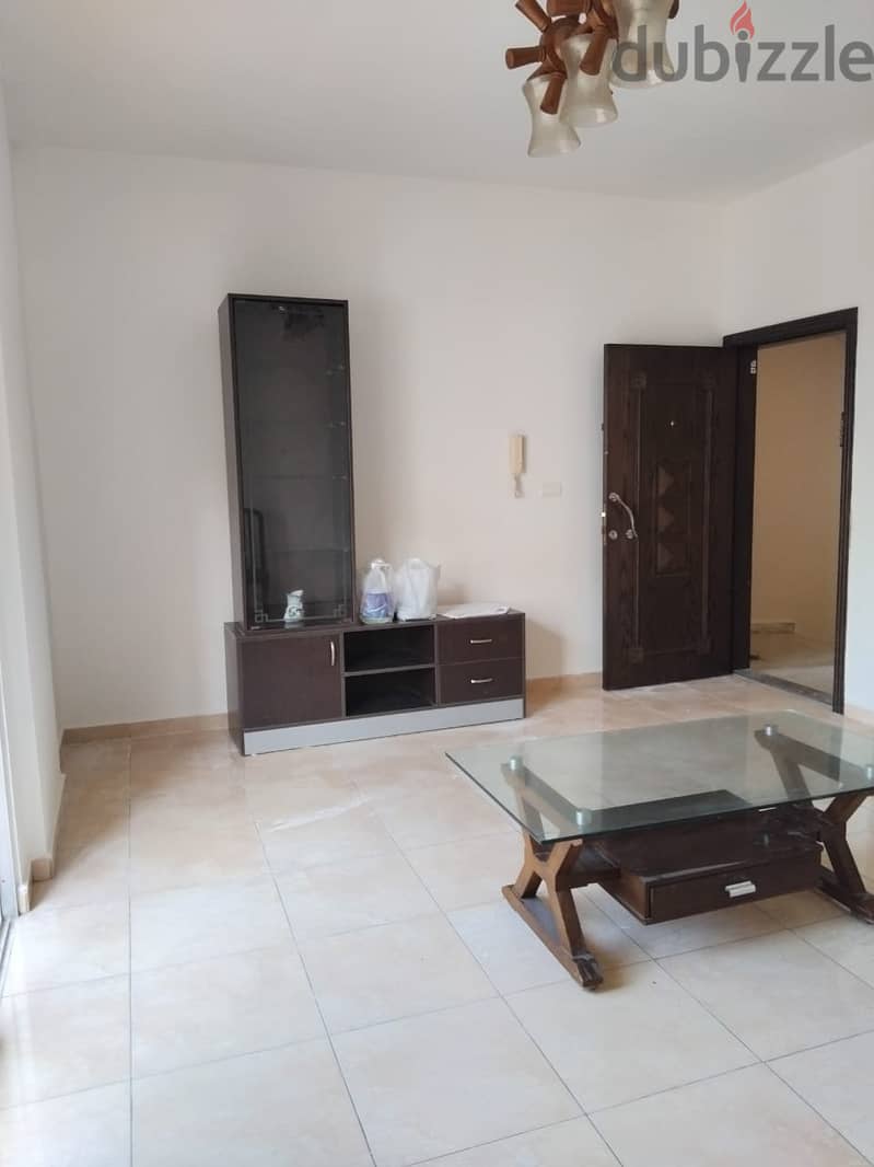 Apartment for sale in Qartaboun شقة للبيع في قرطبون 3