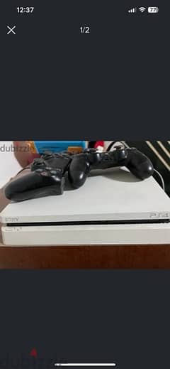 Ps4 with 2 controllers and 4 games