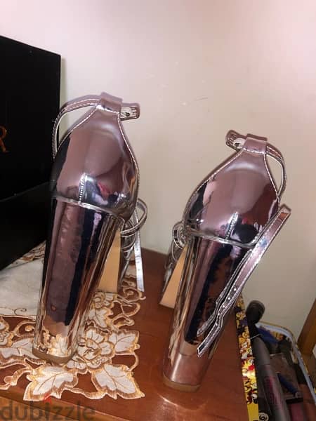 Silver heels like a new good quality 4