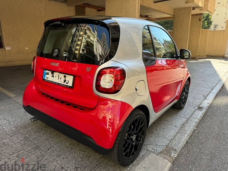 Smart fortwo 2018 4