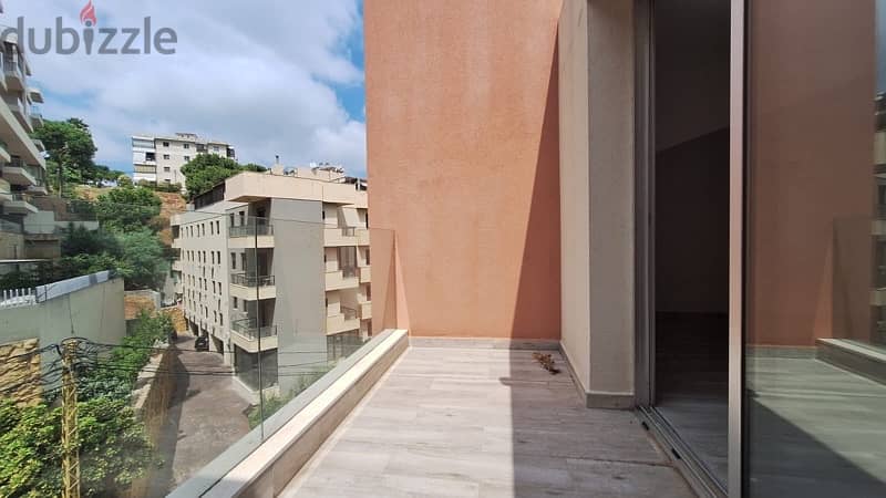 Duplex apartment with terrace and open views in Fanar. 11