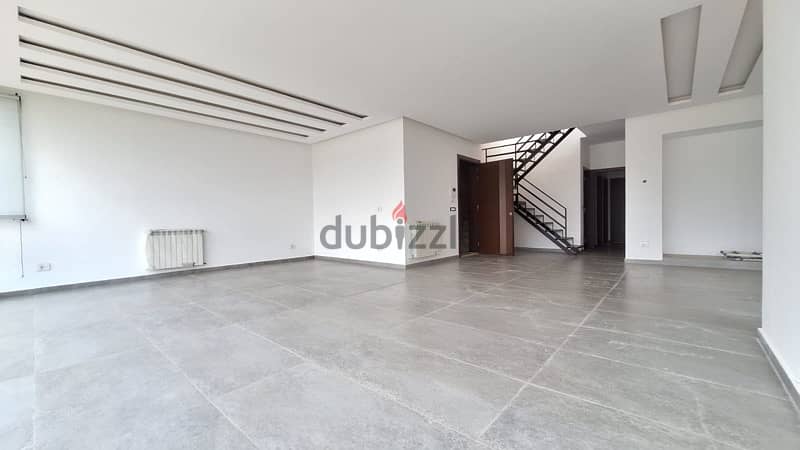 Duplex apartment with terrace and open views in Fanar. 15