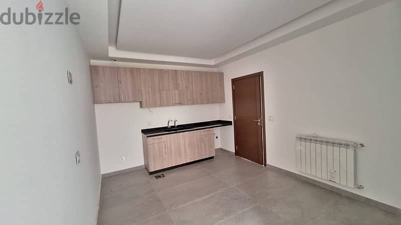 Duplex apartment with terrace and open views in Fanar. 19