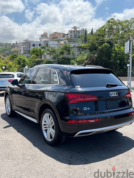 Audi Q5 2018 3