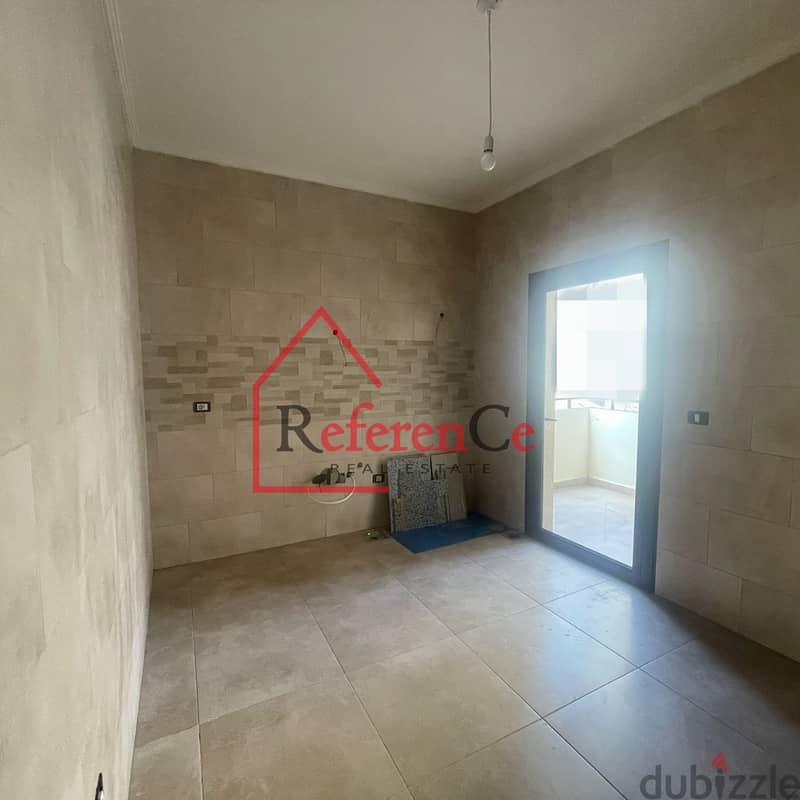 Apartment in Baouchryeh for sale.  شقة للبيع في البوشرية 2