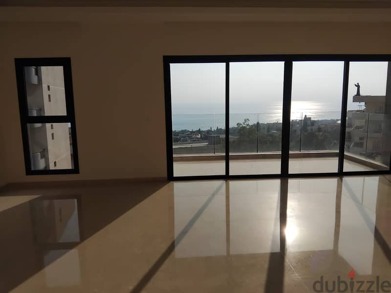 Apartment for sale in Blat شقة للبيع ب بلاط 1