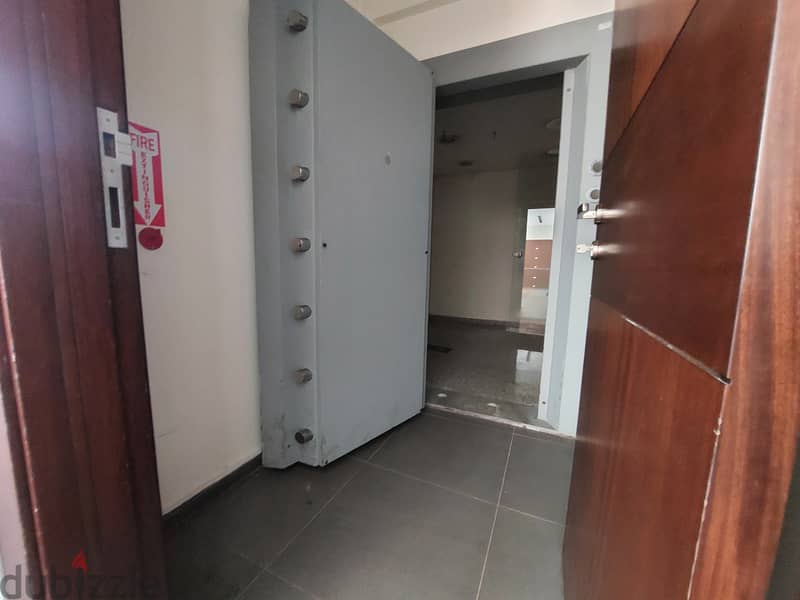 Building for rent in Elissar بناية للايجار في اليسار 3