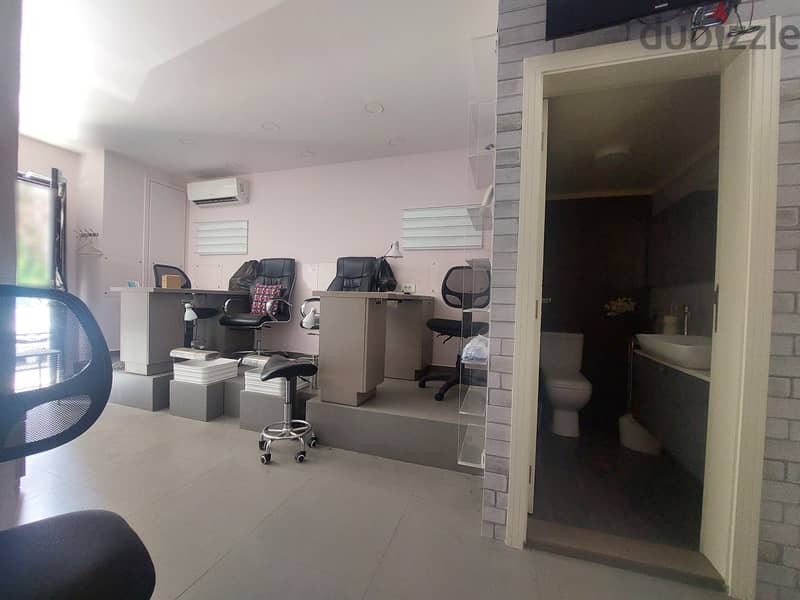 Affordable Office for rent in Elissarمكتب بأسعار معقولة للإيجار 0