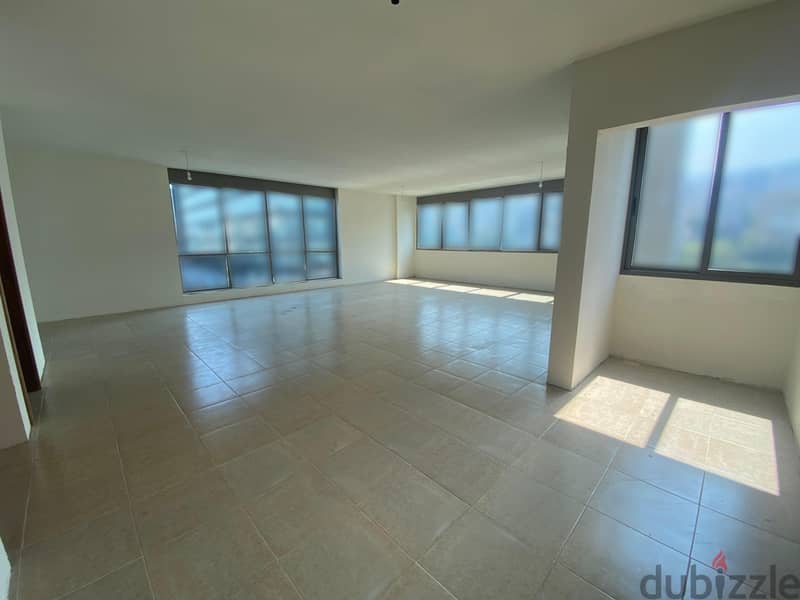 Office for sale in Dbayeh مكتب للبيع في ضبية 3