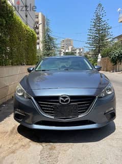 Mazda 3 2016 Gray Black interior