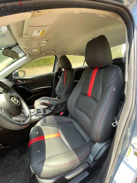 Mazda 3 2016 Gray Black interior 7