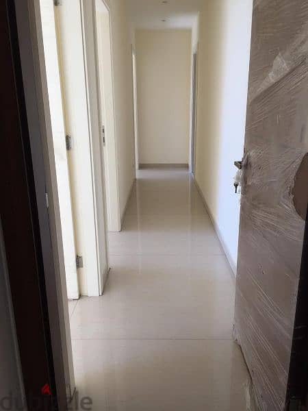 Very Prestigious l 220 SQM Apartment in Caracas . 5