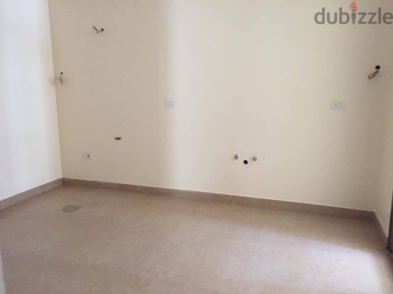 Very Prestigious l 220 SQM Apartment in Caracas . 7