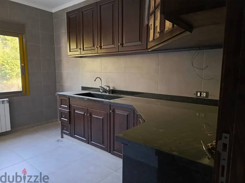 Apartment For Sale In Zaarour شقة للبيع في الزعرور 2