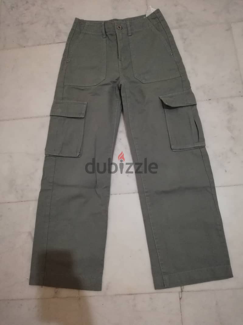 Pull and bear Green military pants 0