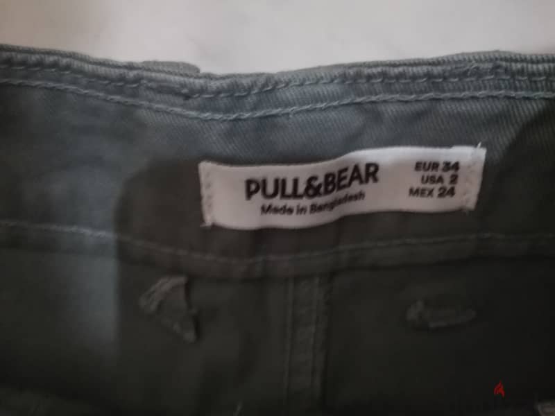 Pull and bear Green military pants 1