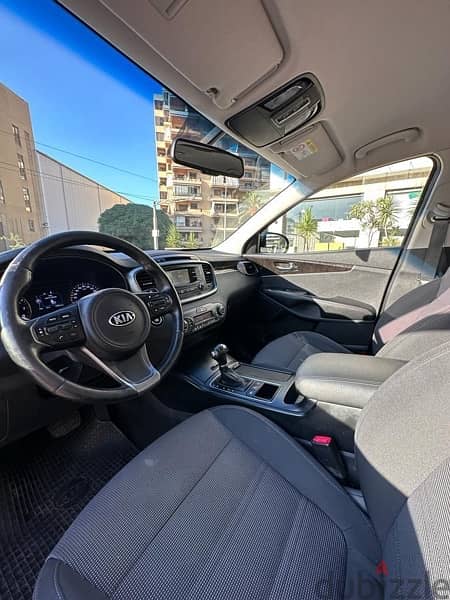 Kia Sorento 2017 4