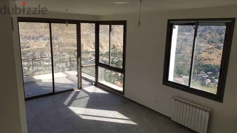 Chalet for Sale in faqra with panoramic view 2