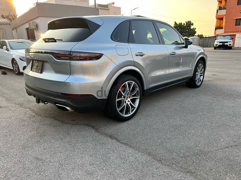 Porsche Cayenne v6 2020 3