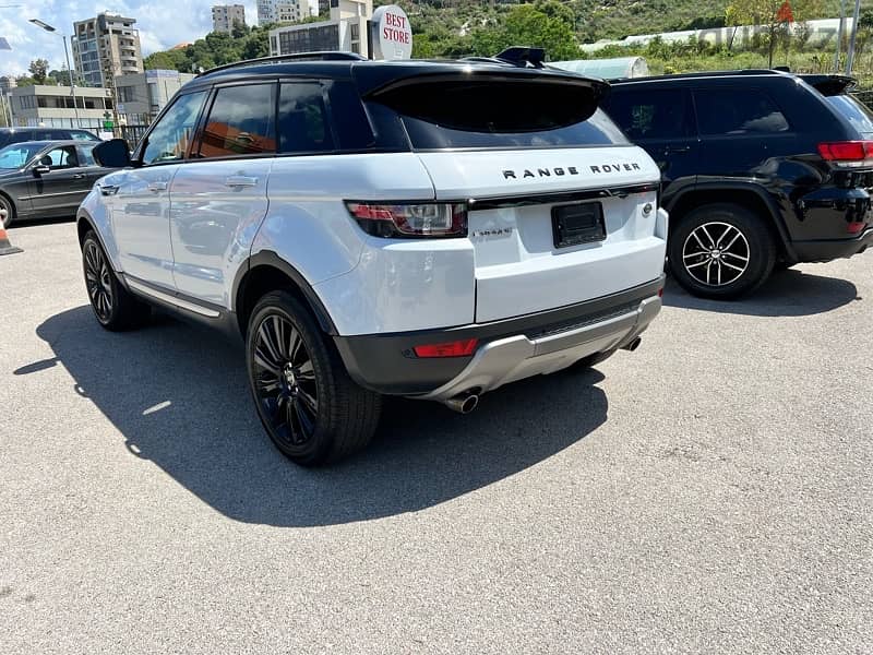 Land Rover Evoque 2016 4