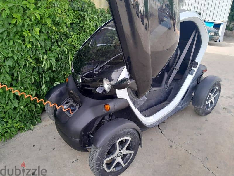 Renault Twizy 2018 AJNABYE سعر مغري 5