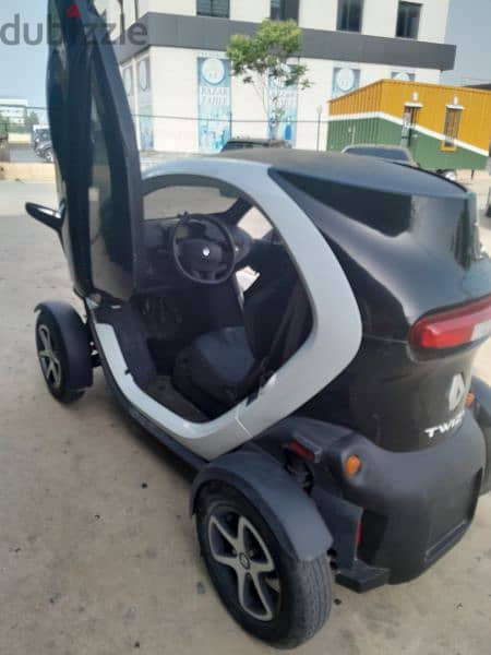 Renault Twizy 2018 AJNABYE سعر مغري 6