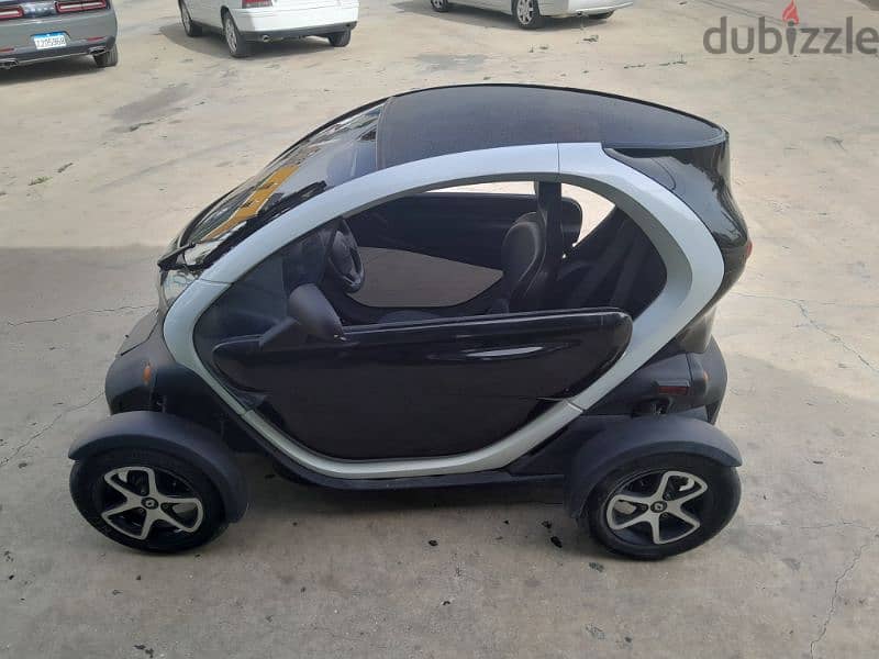 Renault Twizy 2018 AJNABYE سعر مغري 10