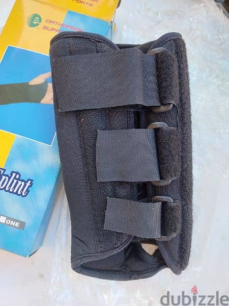 Orthopedic Support - Wrist Splint 8