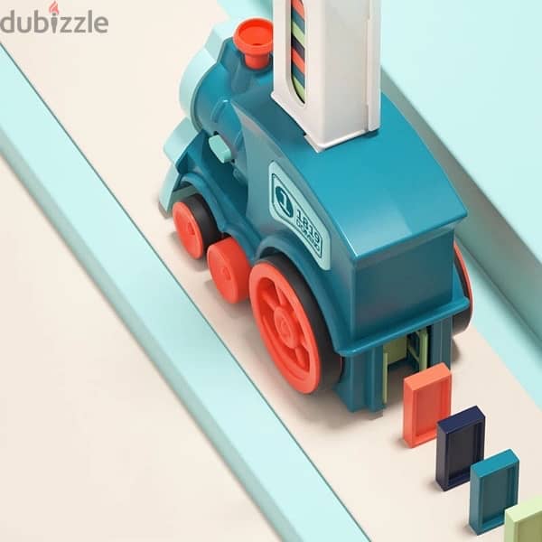 Dominos Train 4