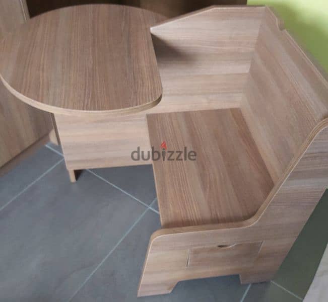 Wooden Desk Customized For Kids 1