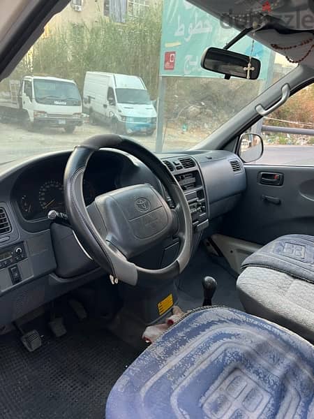 Toyota Hiace 2005 6