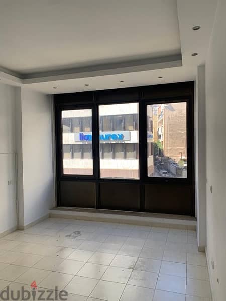 office for rent $500 marelias 60 m2 1