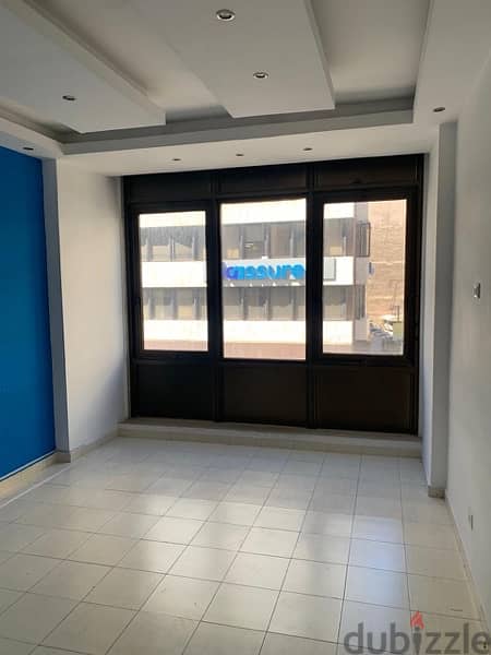 office for rent $500 marelias 60 m2 5