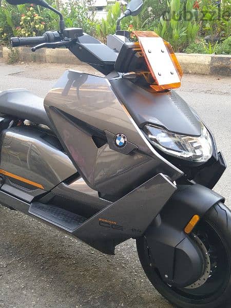 Bmw CE 04 electric model 2023 dealer warranty 0klm 13