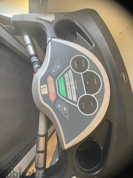 Treadmill Tempo Fitness 4