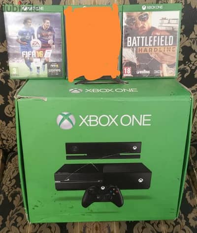 Xbox one complete in box used like new for sale