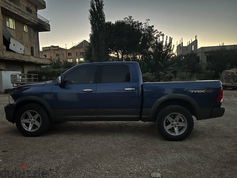 Dodge Ram 2010 1500 hemi v8 5.7L TRX4 2