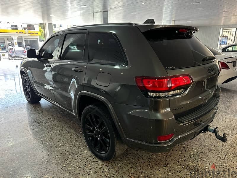 Jeep Grand Cherokee 2017 8