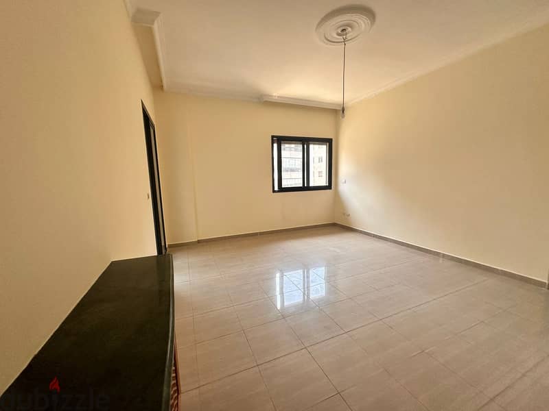 Apartment For Sale In Jnah شقة للبيع في جناح 7