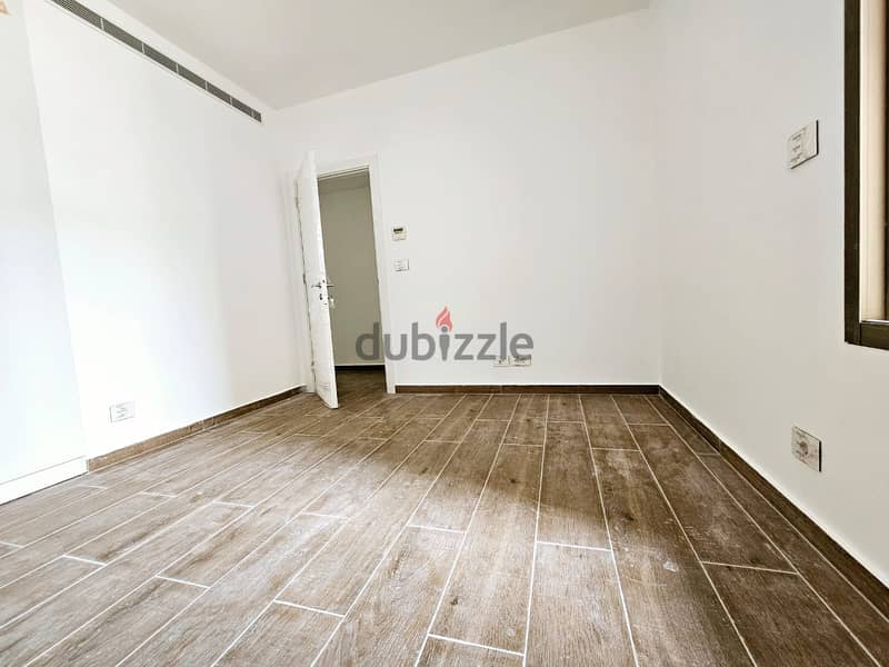 RA24-3572 Spacious Apartment in Clemenceau, 230m² is now for rent 2